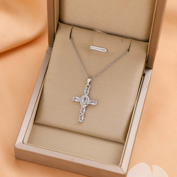 Fashion Microinlaid Cross Titanium Steel Necklace With Geometric Pattern And Electroplating Design Unisex O Word Chain