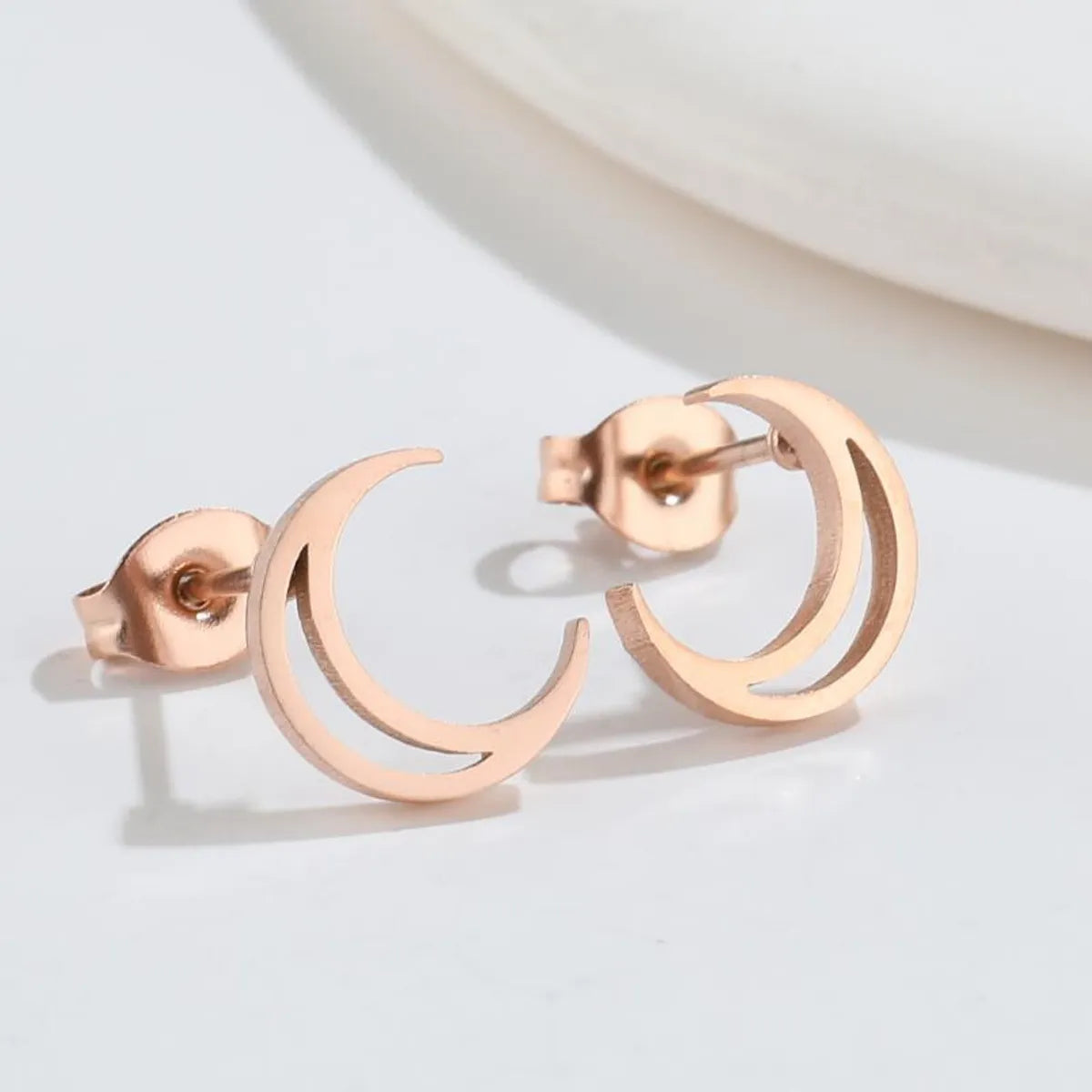 Fashion Moon Plating 304 Stainless Steel No Inlaid 18K Gold Plated Ear Studs