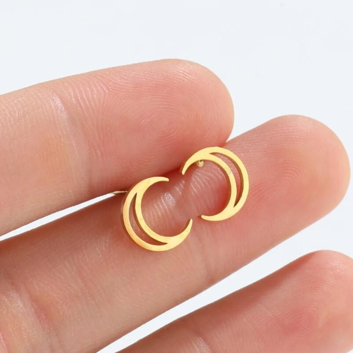 Fashion Moon Plating 304 Stainless Steel No Inlaid 18K Gold Plated Ear Studs