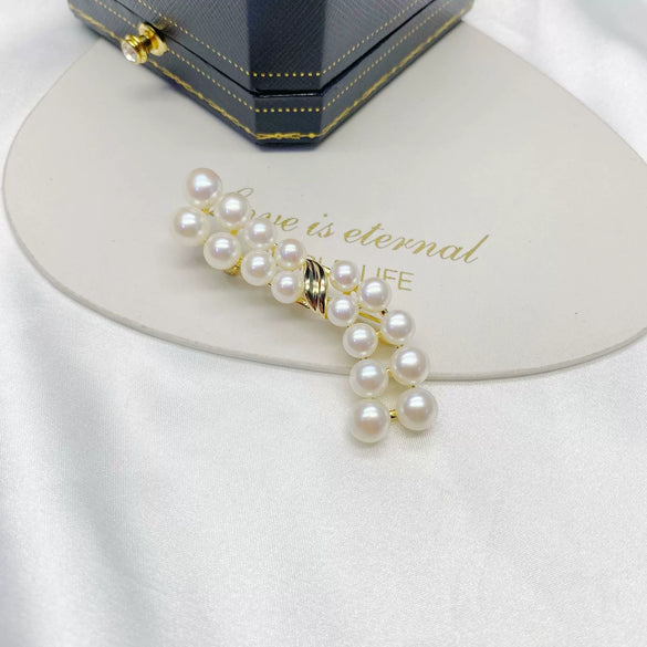 Fashion Multi Bead Natural Freshwater Pearl Flower Shaped Brooch Pin With Plaid Pattern Set With Pearls Copper Plated With Thick Real Gold For Women