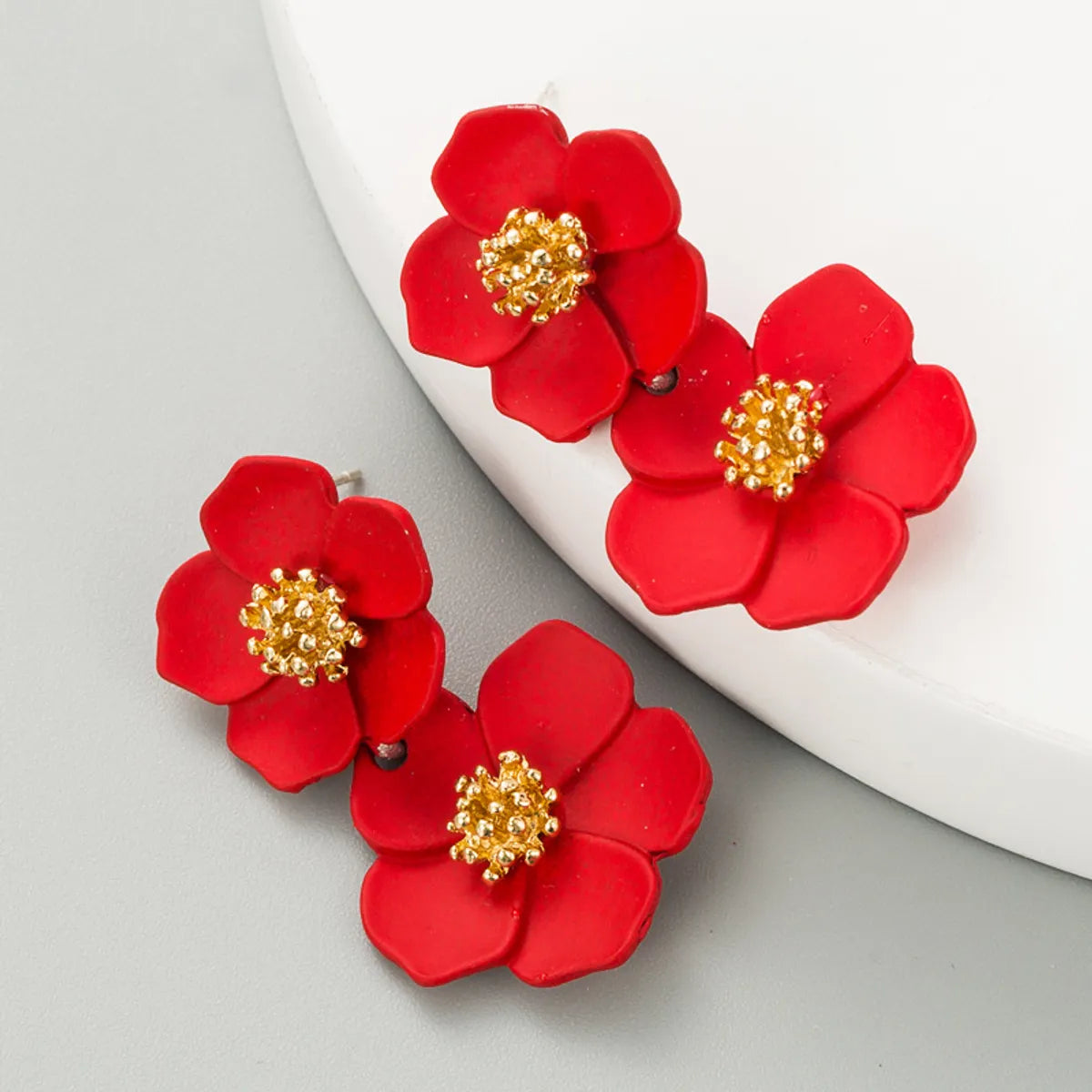 Fashion Flower Stoving Varnish Alloy Earrings