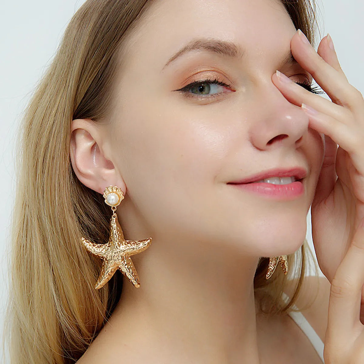 Europe And America Cross Border Ins Internet Celebrity Same Earrings Gold Alloy Shell Pearl Earrings Exaggerated Starfish Earrings