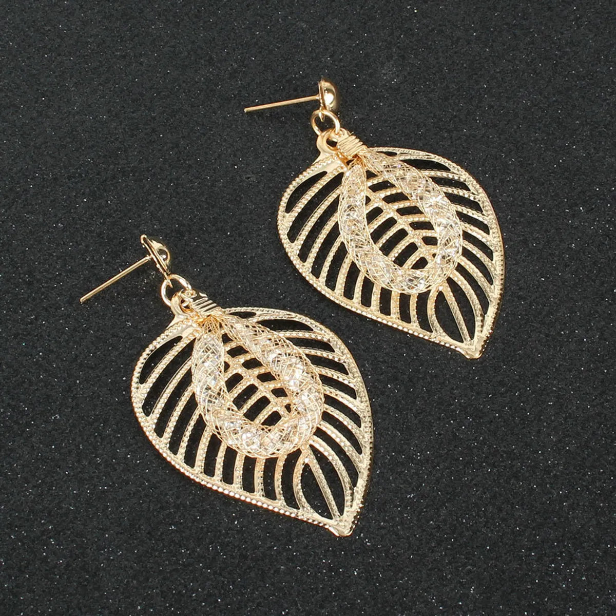 Fashion New Simple Style Wild Leaf  Earrings Wholesale Nihaojewelry