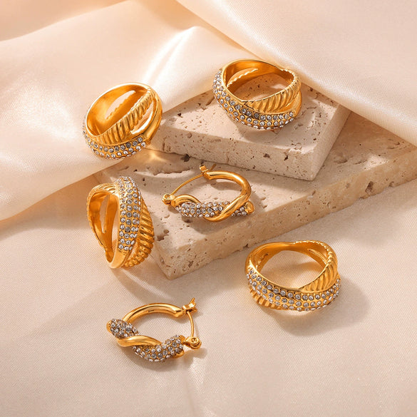 Fashion Niche Design 316L Stainless Steel Goldplated Ring Earrings Jewelry Set For Women