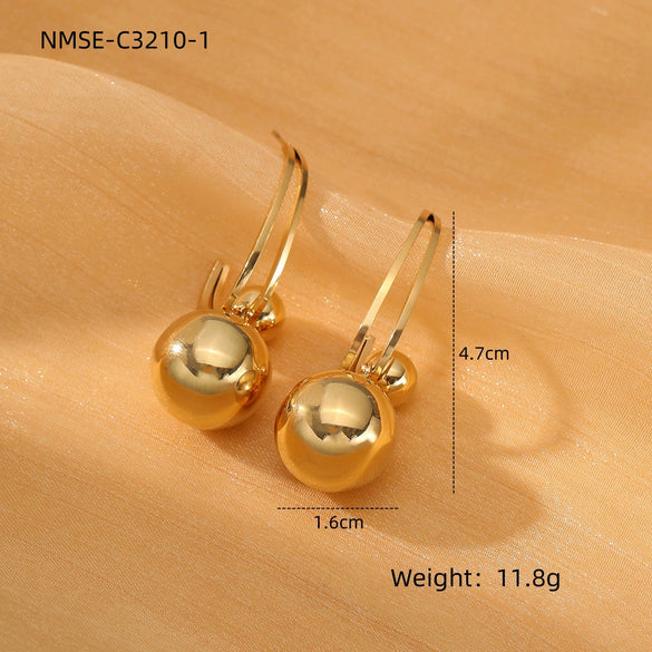 Fashion Niche Design Titanium Steel Heart Earrings For Women With Electroplating Treatment