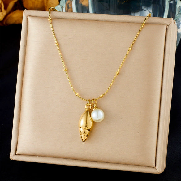 Fashion Ocean Series Accessories Stainless Steel Goldplated Animal Zodiac Starfish Shell Butterfly Pendant Necklace With O Word Chain