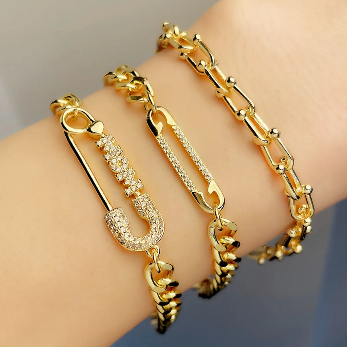 Fashion Paper Clip Copper Inlaid Zircon Bracelet Wholesale