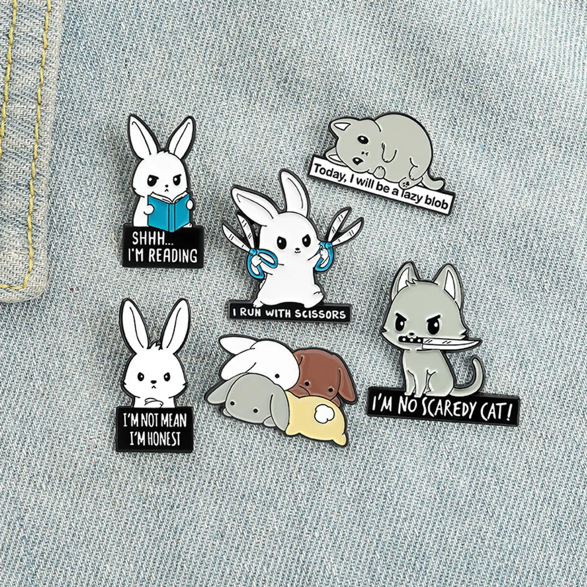 Fashion Rabbit Alloy Stoving Varnish Unisex Brooches