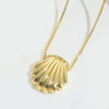 Fashion Retro Shell Pendant Necklace For Ladies Copper Material Heart Shape Electroplating Process O Word Chain