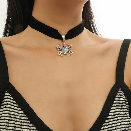 Fashion Retro Simple Personality Spider Pendant Necklace