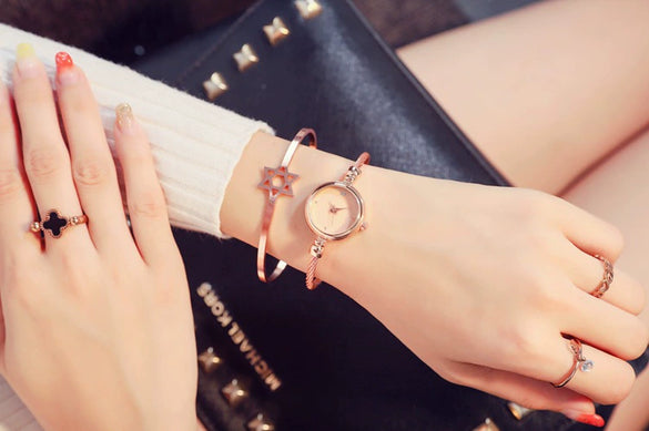 Fashion Retro Small Fresh Female Bracelet Watch Alloy Case Stainless Steel Strap Round Dial