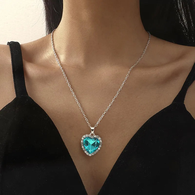 Fashion Rhinestone Crystal Blue Heart Pendant Necklace