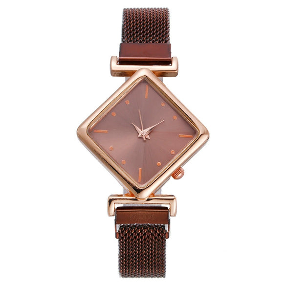 Fashion Rhombus Women's Metal Watch With Quartz Movement And Suction Iron Buckle