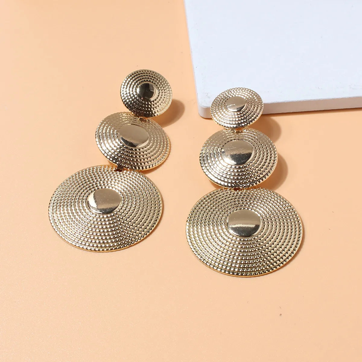 Fashion Round Alloy Plating Women's Drop Earrings 1 Piece