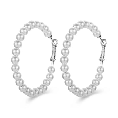 Fashion Round Artificial Pearl Stoving Varnish Women'S Hoop Earrings 1 Pair