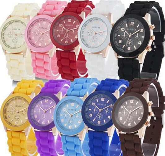 Fashion Round Buckle Quartz Women'S Watches