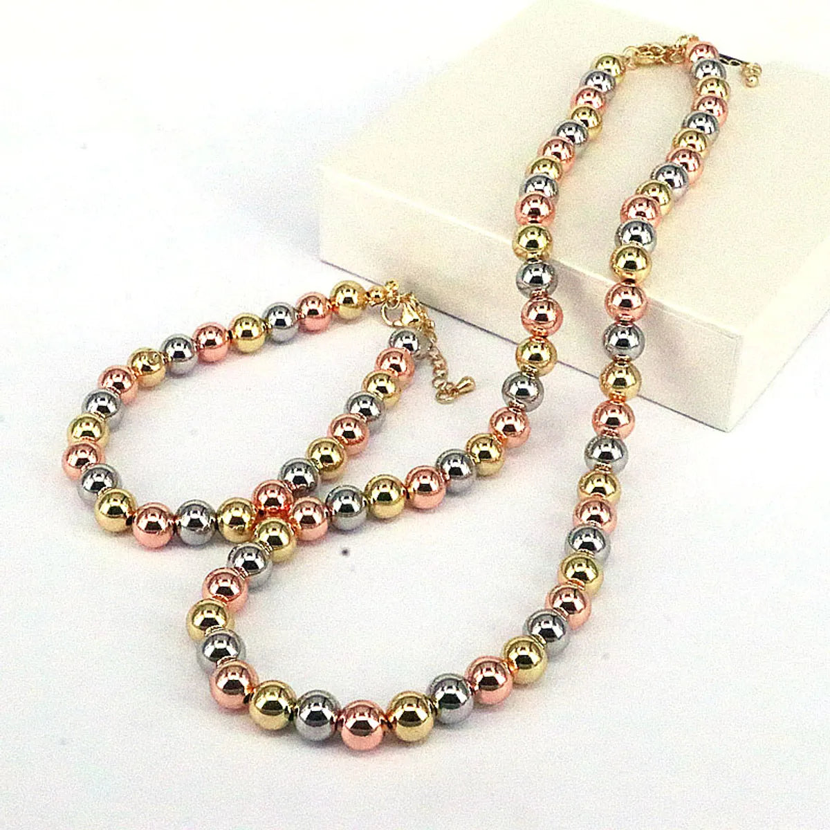 Fashion Round Copper Beaded Plating Gold Plated Women'S Bracelets Necklace