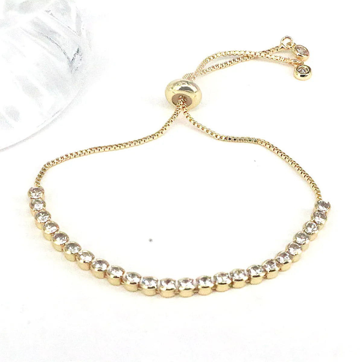 Fashion Round Copper Zircon Bracelets In Bulk