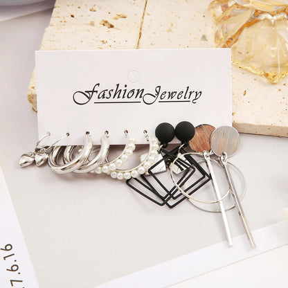 Fashion Round Heart Shape Alloy Plating Inlay Pearl Women's Drop Earrings 1 Set