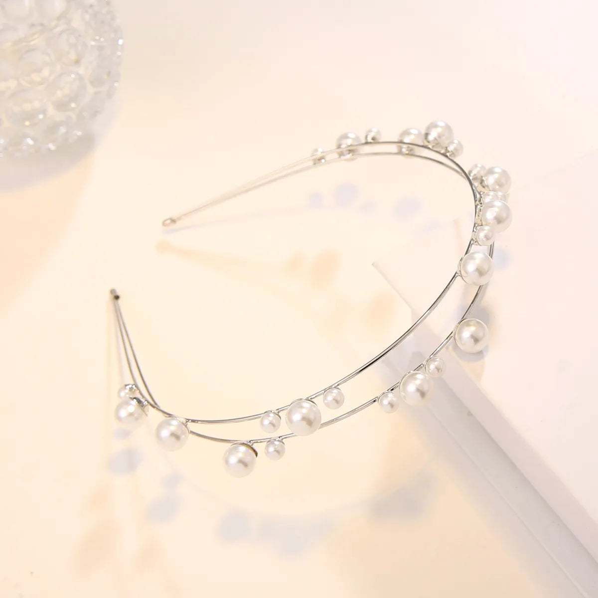 Women'S Fashion Round Iron Inlay Artificial Pearls Hair Band