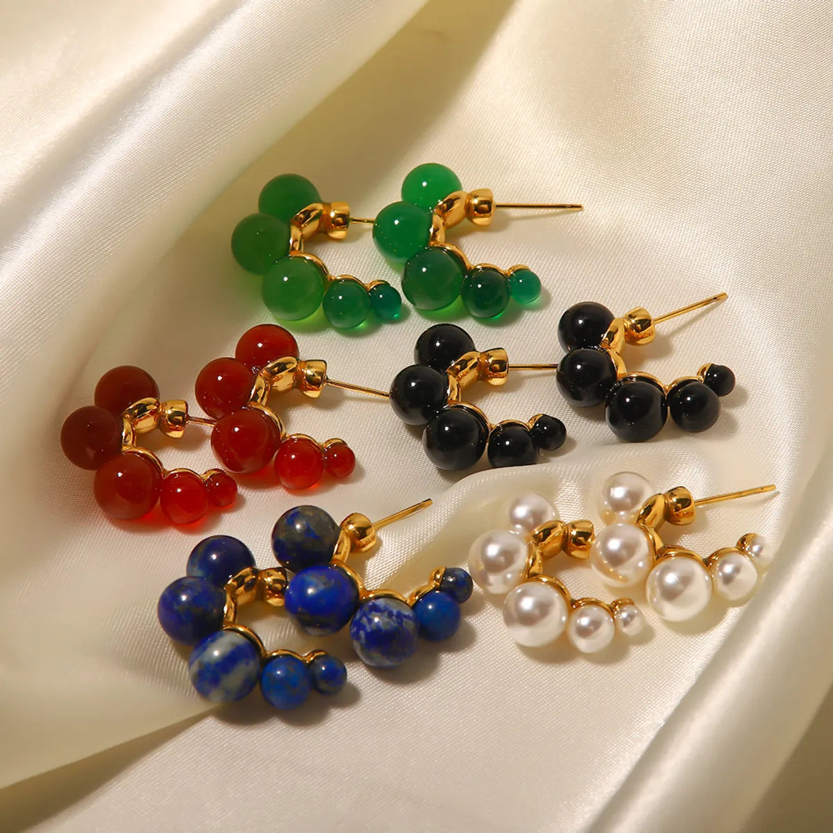 Fashion Round Stainless Steel Titanium Steel Gold Plated Inlay Artificial Gemstones Ear Studs 1 Pair