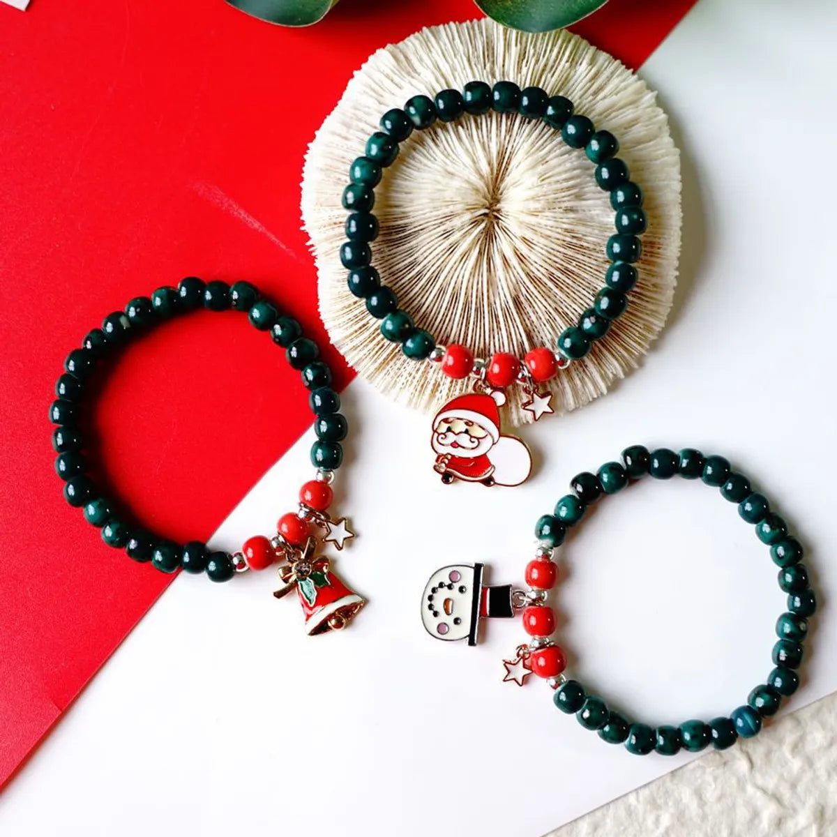 Fashion Santa Claus Bell Alloy Beaded Women's Bracelets 1 Piece