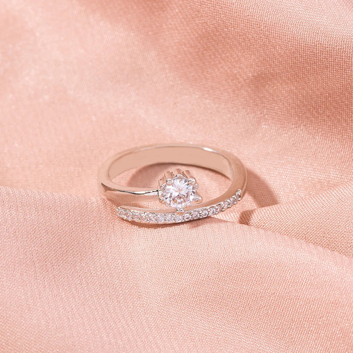 Fashion Shiny Zircon Opening Adjustable Ring