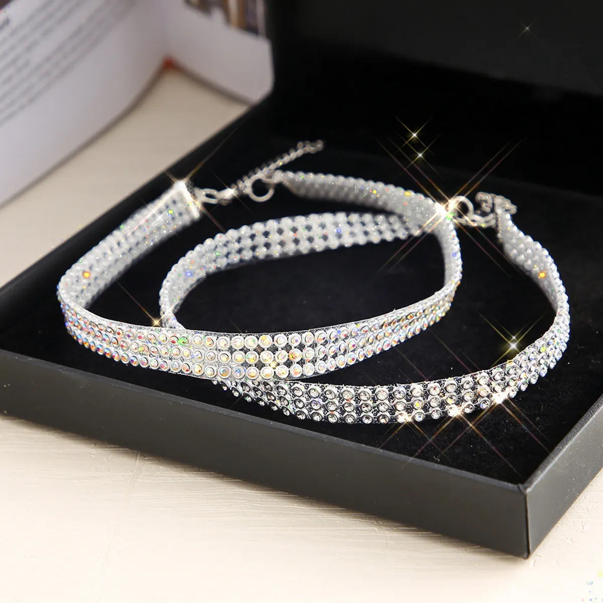 Fashion Short Collarbone Necklace Multi-Layer Full Diamond Necklace Wholesale