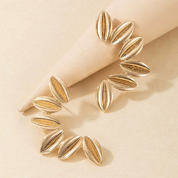 Fashion Simple Alloy Petal Earrings Geometric Irregular Flower Shape Electroplated Personality Earrings For Women