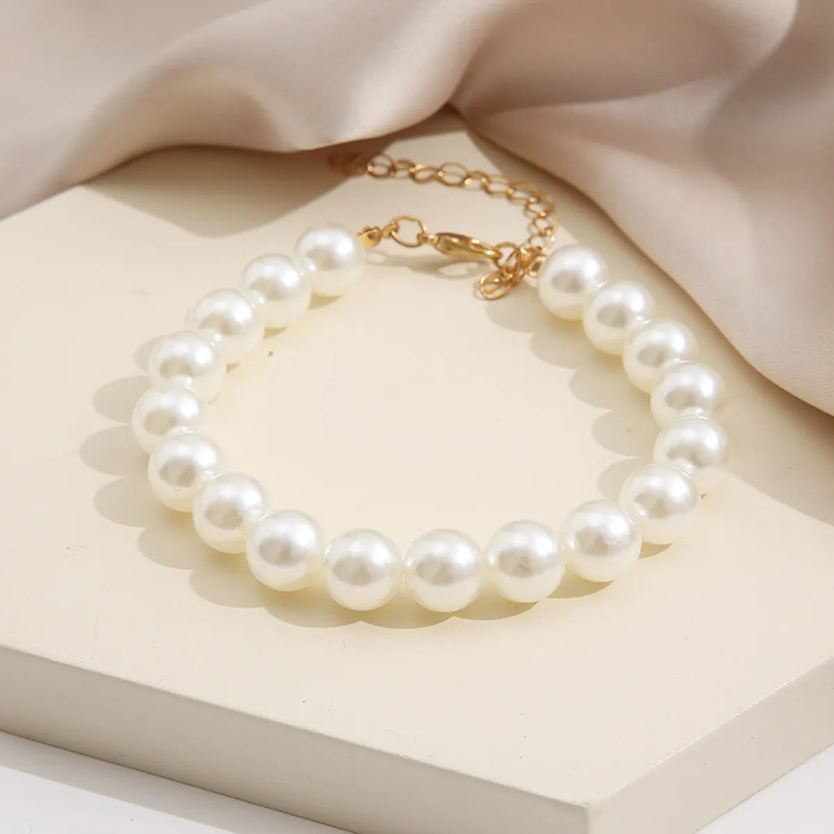 Fashion Simple Baroque Pearl Beaded Retro Bracelet Wholesale