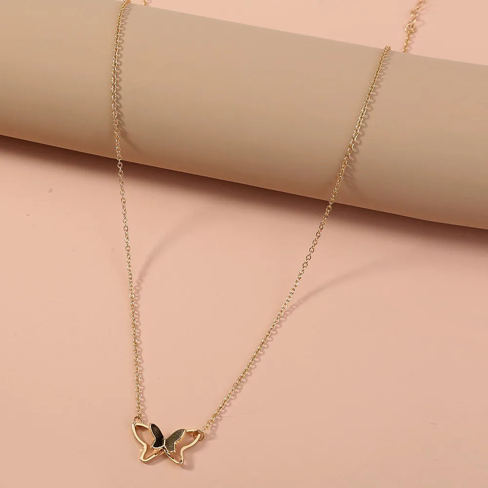 Fashion Simple Butterfly Three-Dimensional Pendant Alloy Necklace