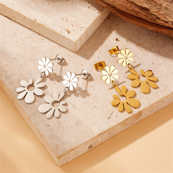 Fashion Simple Creative Gold Plated Stainless Steel Floret Opening Pendant Titanium Steel Earrings Sweet Style Geometric Pattern Electroplated