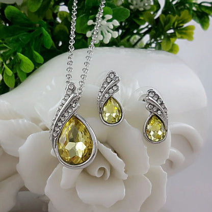 Fashion Simple Crystal Alloy Necklace Stud Earrings Set