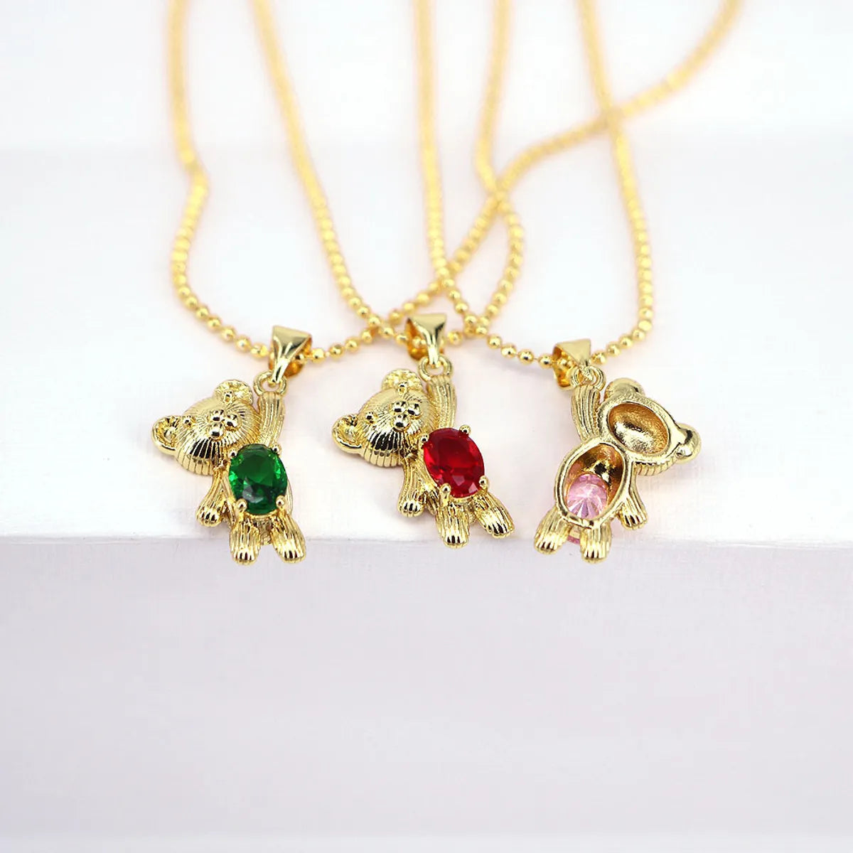 Fashion Simple Cute Copper Zircon Bear Colorful Gold-plated Clavicle Chain Wholesale