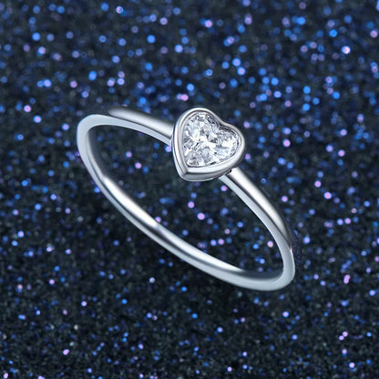 Fashion Simple S925 Silver Diamond Heart Fine Ring