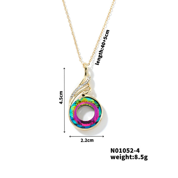 Fashion Simple Women's Stainless Steel And Zircon Necklace With Geometric Style And Electroplating Treatment