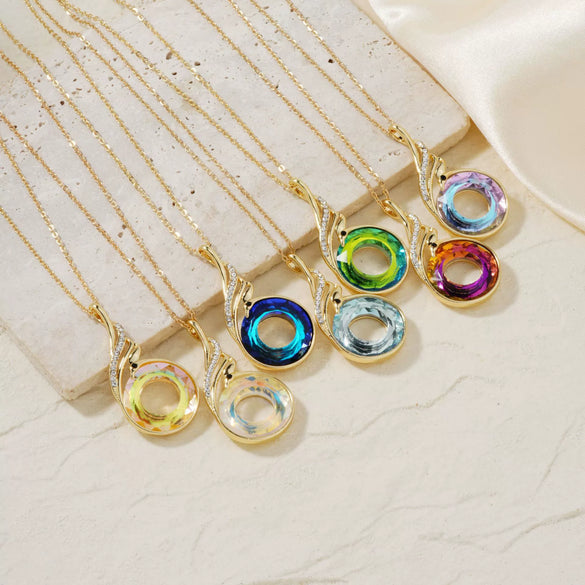 Fashion Simple Women's Stainless Steel And Zircon Necklace With Geometric Style And Electroplating Treatment