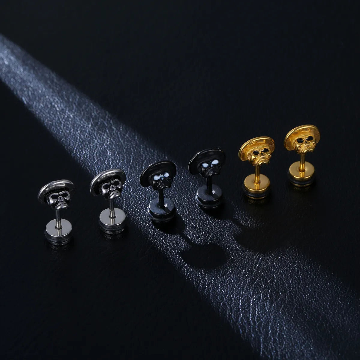 Fashion Skull Stainless Steel Plating Ear Studs 1 Pair