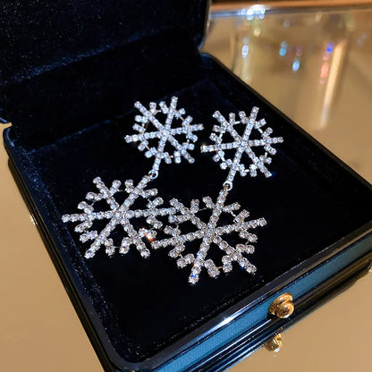 Fashion Snowflake Copper Inlay Zircon Drop Earrings 1 Pair