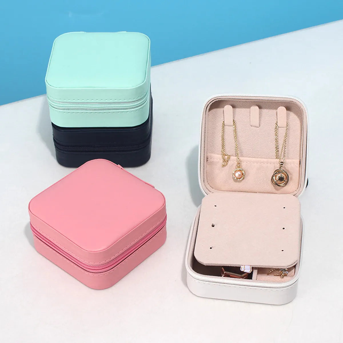 Fashion Solid Color Portable Jewelry Storage Boxes With Mirrors