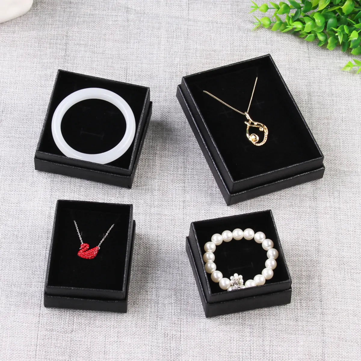 Fashion Solid Color Paper Jewelry Boxes 1 Piece