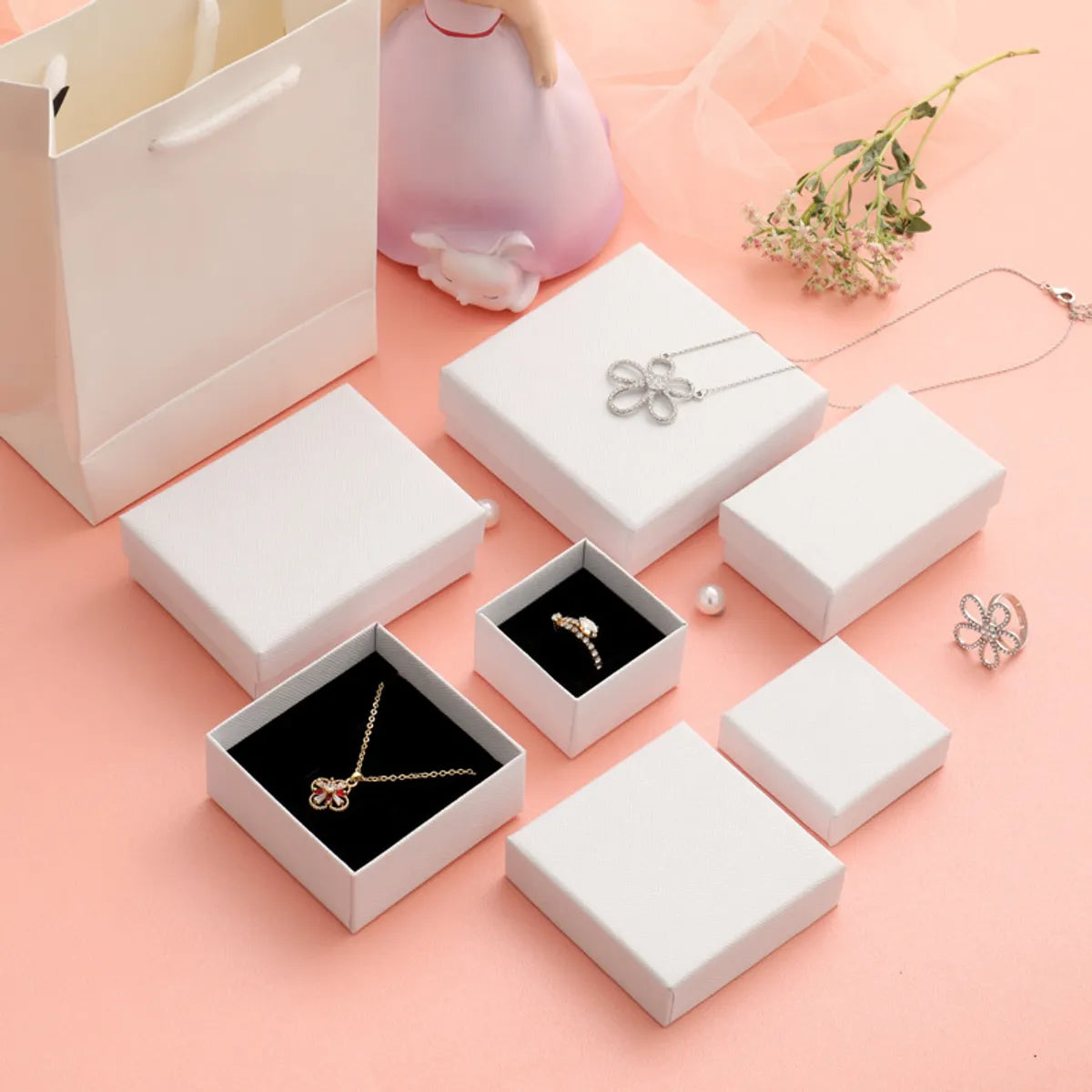 Fashion Solid Color Paper Jewelry Boxes