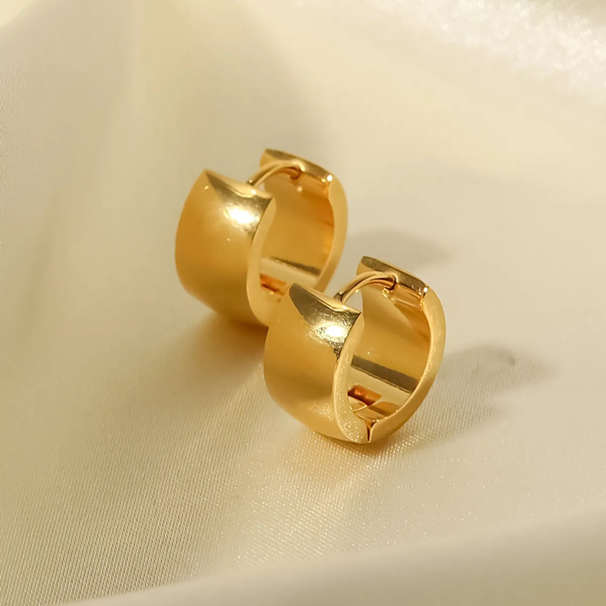 Fashion Solid Color Stainless Steel Earrings Gold Plated Stainless Steel Earrings