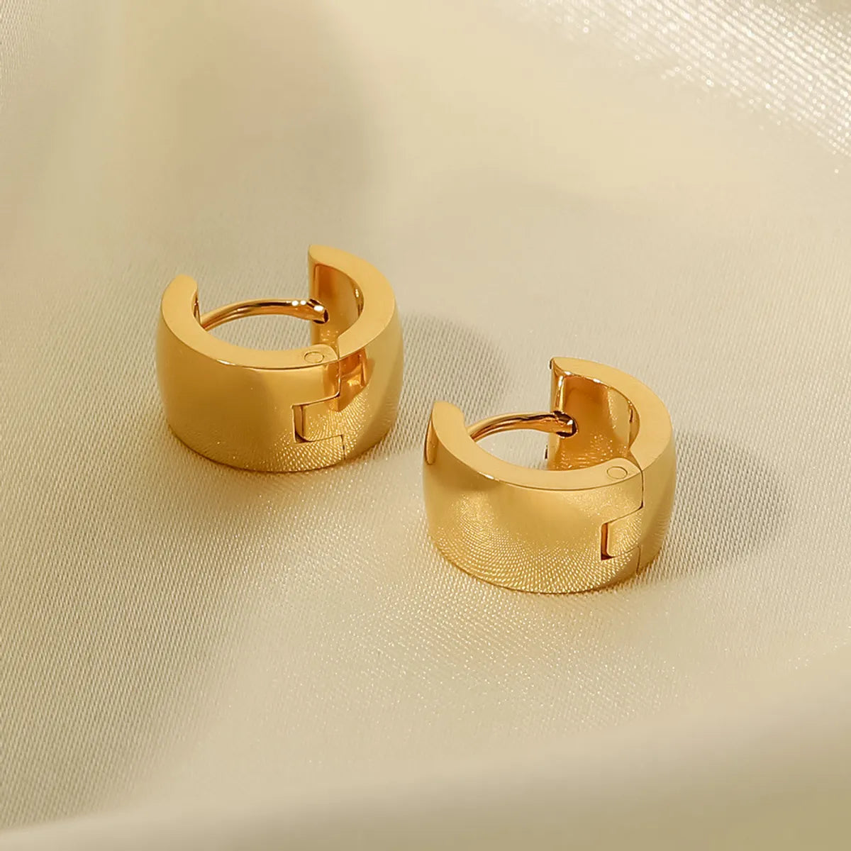 Fashion Solid Color Stainless Steel Earrings Gold Plated Stainless Steel Earrings