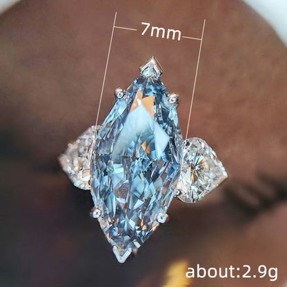 Fashion Sparkling Marquise-shaped Heart-shaped Zircon Copper Ring Jewelry