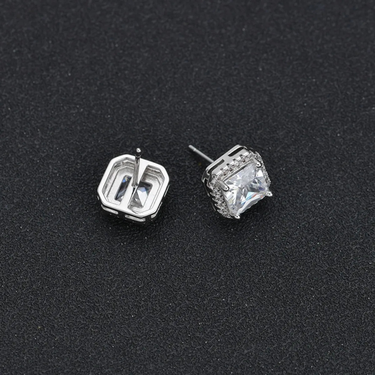 Fashion Square Copper Inlay Zircon Ear Studs 1 Pair