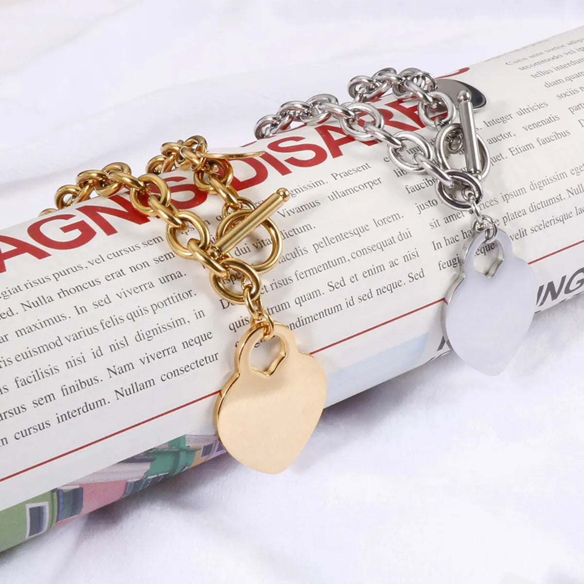 Kalen New   Jewelry Wholesale Women's Titanium Steel O-type Chain With Stainless Steel Ot Buckle Peach Heart Women's Necklace