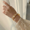 Fashion Stainless Steel Snake Shaped Bracelet With White Shell And Micro Inlaid Diamond Design Vacuum Plated