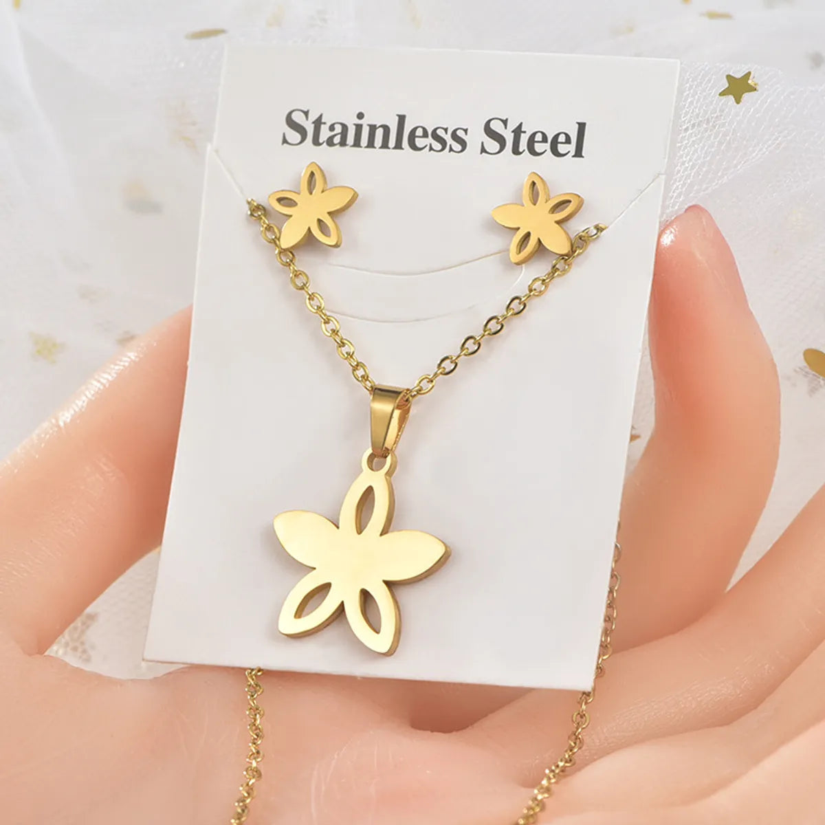 Fashion Star Tree Heart Shape Titanium Steel Hollow Out Women'S Earrings Necklace 1 Set