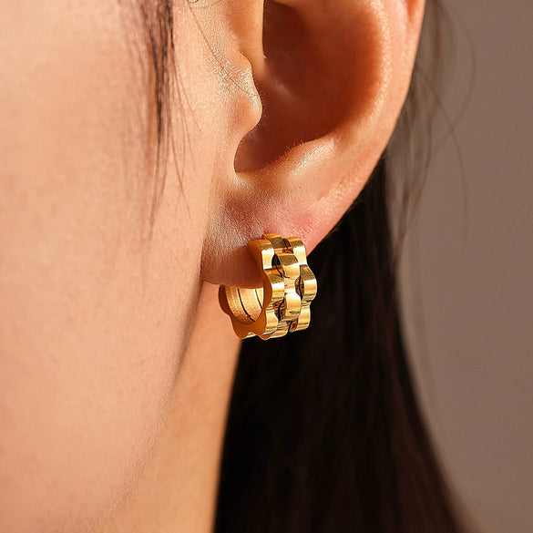 Fashion Strap Textured Cshaped 316L Stainless Steel 18K Gold Plated Geometric Earrings For Women